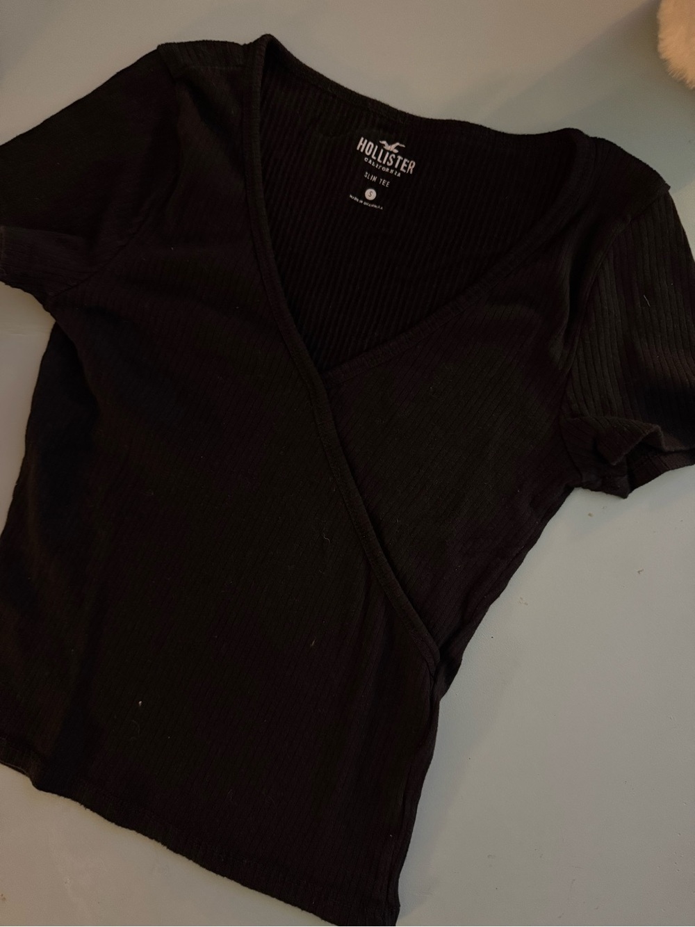 Hollister Women’s Black Ribbed Wrap V-Neck Short Sleeve Top Size S